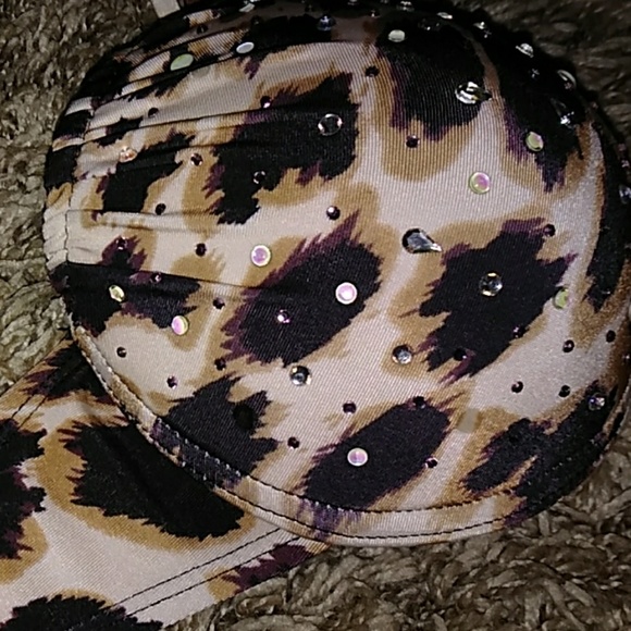 Leopard Bikini 👙 - Picture 3 of 3